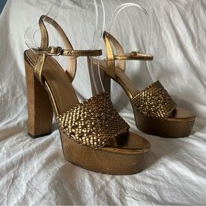 Intropia Metallic Gold Woven Leather Heels